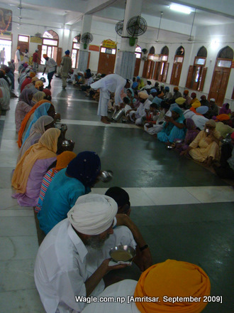 sikh langar in golden temple