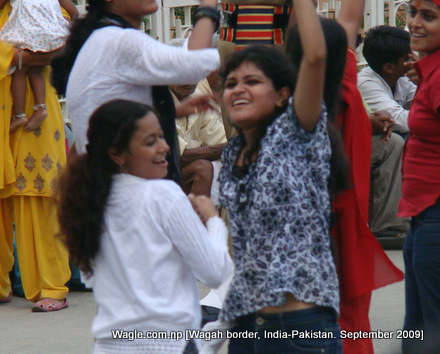 wagah, india pakistan border