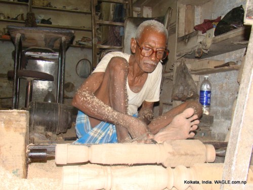 Men at work on MG Road, Kolkata