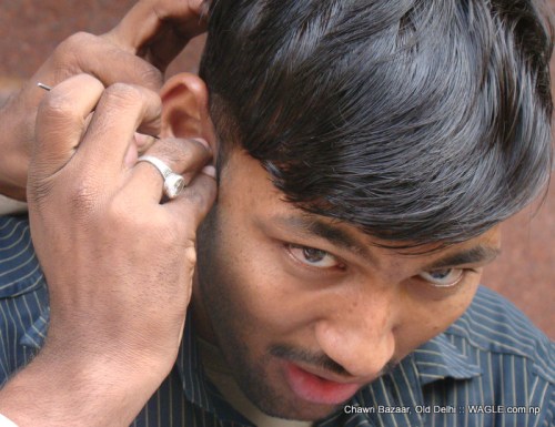 ear clearning in delhi