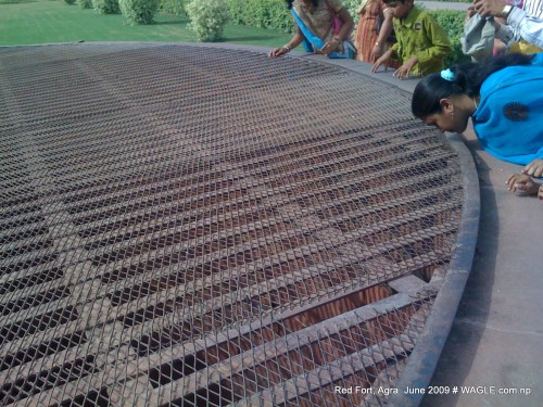 inside agra fort