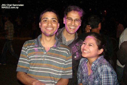 india holi jnu chat festival