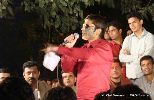 india holi jnu chat festival