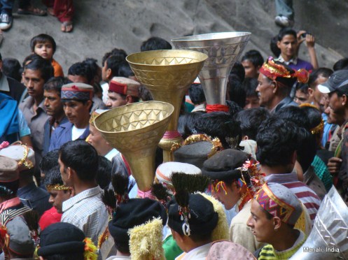 Worshipping Goddess Hidimba