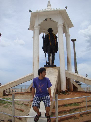 Gandhi statue Pondicherry