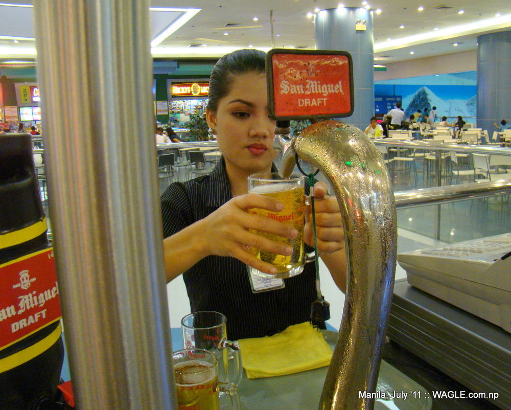 Mall of Asia, Manila Bay and a Glass of Draught Beer (a Photo Album)