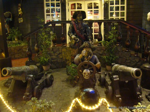 manila: in front of a restaurant