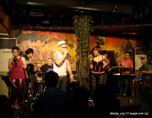 manila: live music. the band