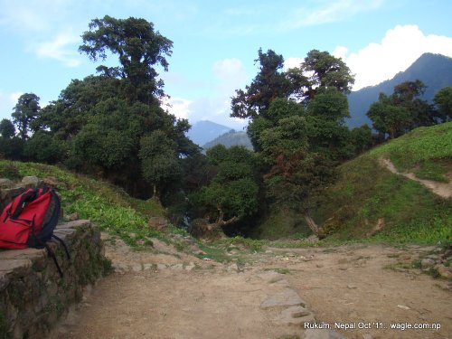Facing Cubang, the pass