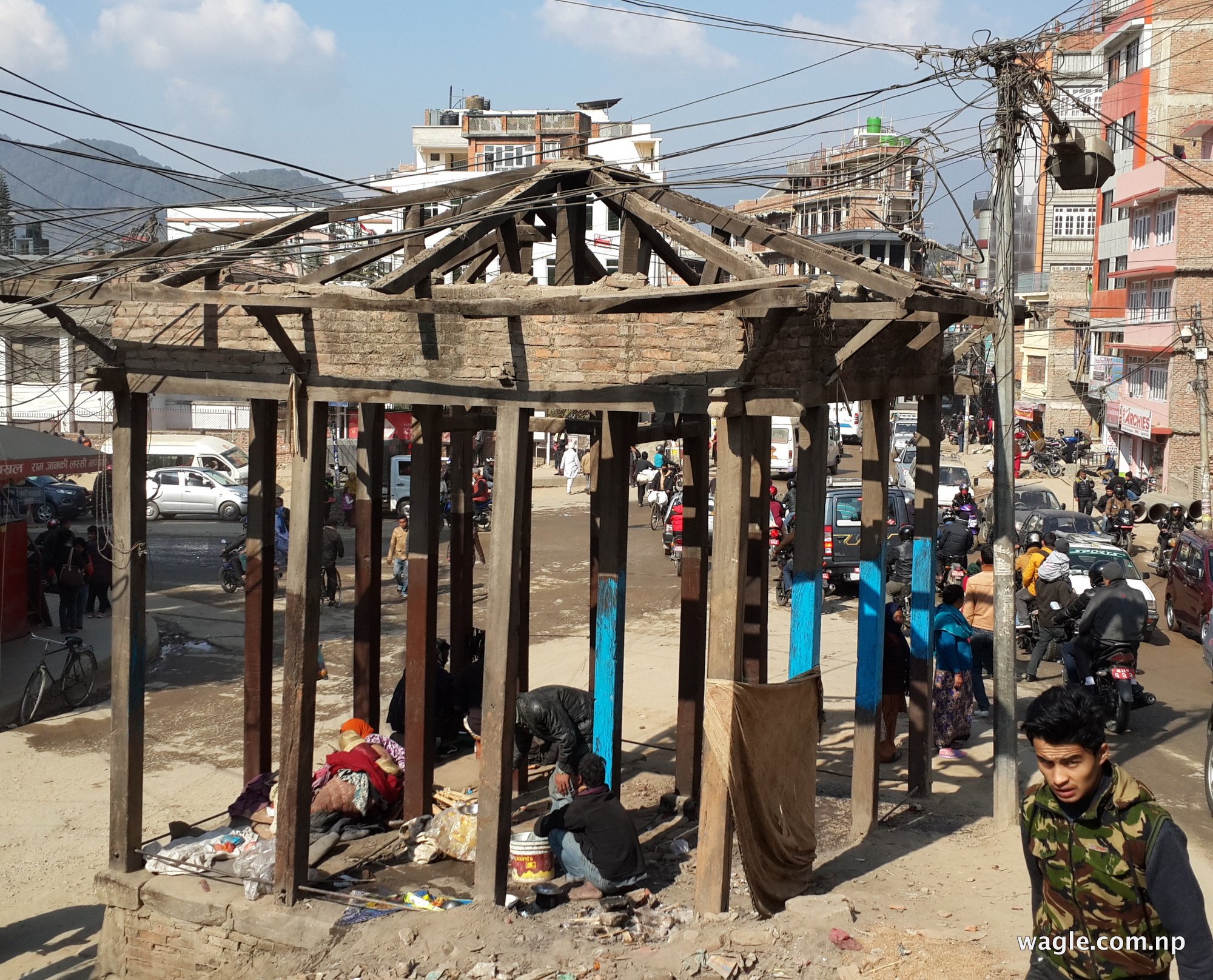 sorha khutte the 16-legged thing 1