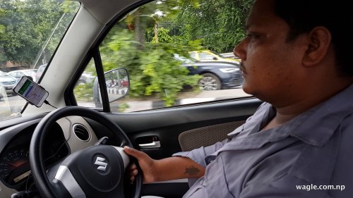 बाबु र उनको गुगल माता सञ्चालनमा रहेको जे वान फोन