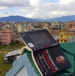 काठमान्डूको कैदी: चार्ल्स एलेनको किताब द प्रजनर अफ काठमान्डू 